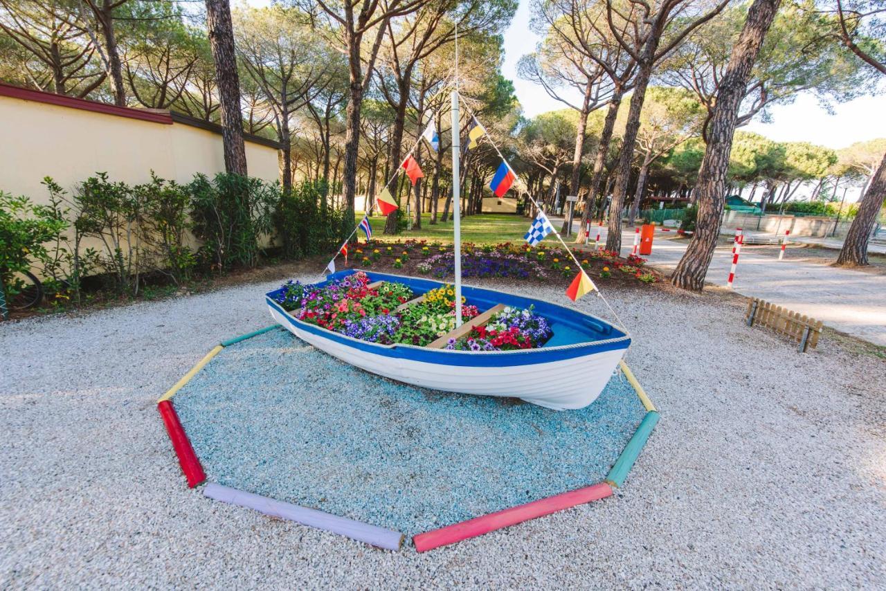 Camping Arcobaleno Hotel Marina Di Bibbona Buitenkant foto